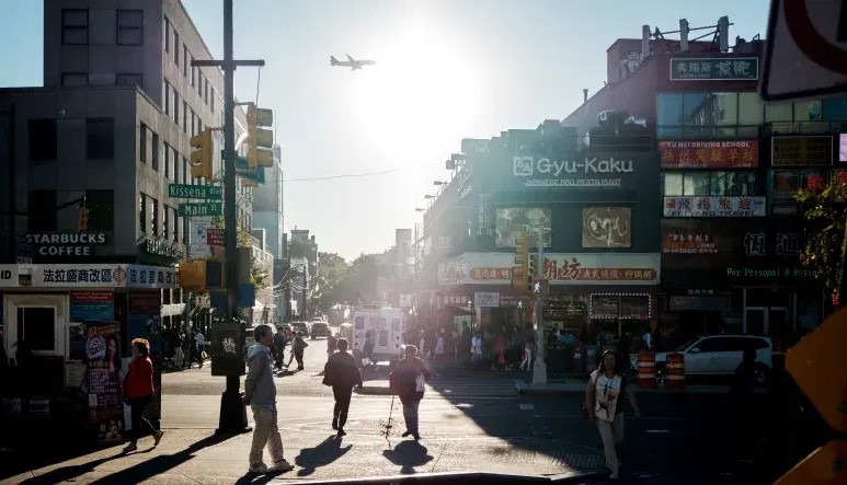 The bustling intersection at Kissena Ave and Main St. in the Flushing neighborhood of New York City